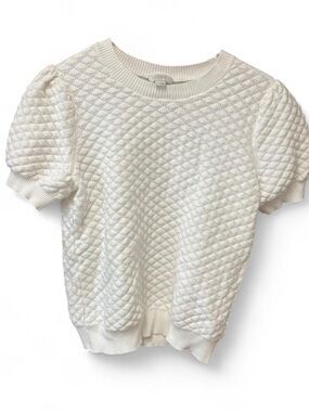 White Quilted knit Puff Sleeve Sweater Top